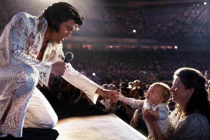 EVERYONE WANTED THE CRYING BABY REMOVED… THEN ELVIS PRESLEY DID THE UNTHINKABLE