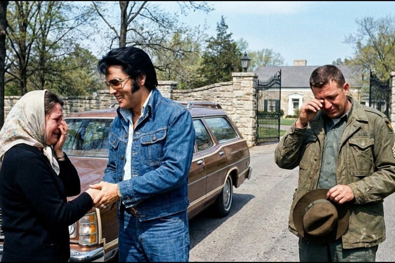 Elvis Found a Veteran Sleeping Outside Graceland in 1973 — What Happened Inside Left Staff in TEARS